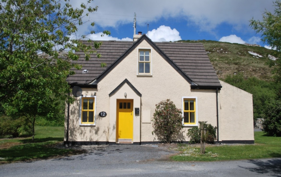 No 12 Clifden Glen, Galway Road, Clifden, Co. Galway Matt O'Sullivan