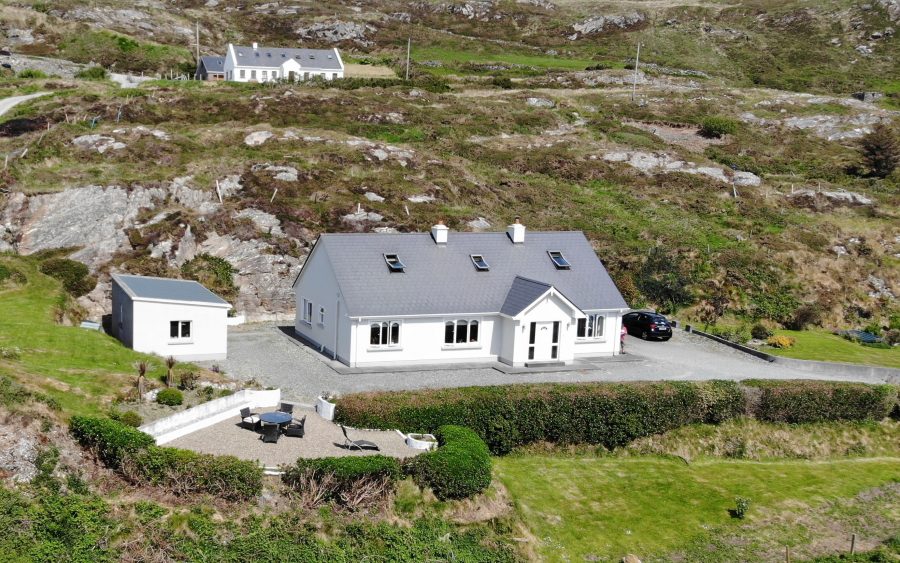 Bayleek, Clifden, Co. Galway, H71 T935 Matt O'Sullivan Estate Agent